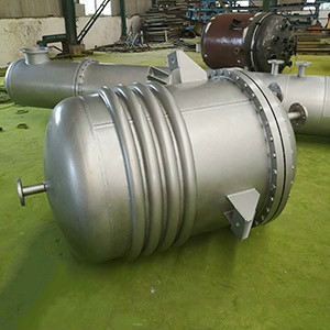 不銹鋼反應(yīng)罐 不銹鋼反應(yīng)罐